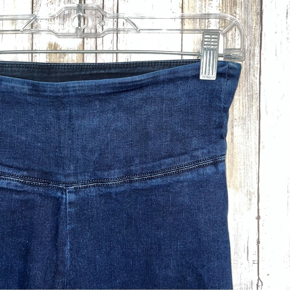 White House Black Market High Rise Runway Legging Dark Wash Denim Women’s 6 - Picture 2 of 6